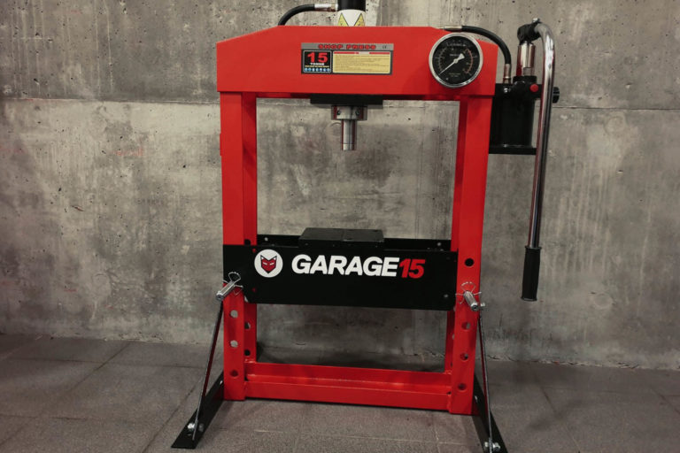 15 tonns presse benkmodell