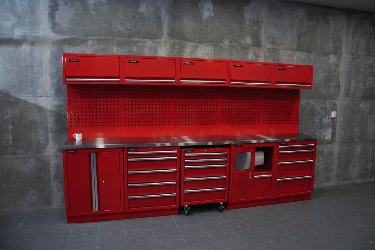 Flex- 340 benk med overskap og tavler.