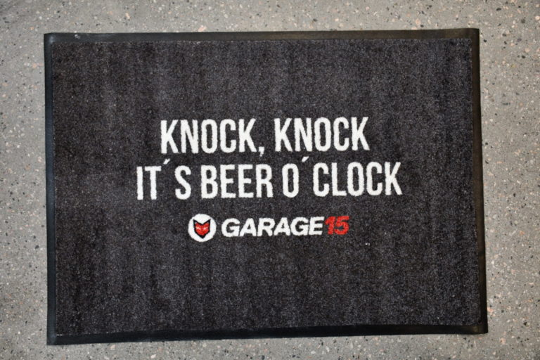 Industrimatte Garage15 "Beer o' clock" 60x85cm